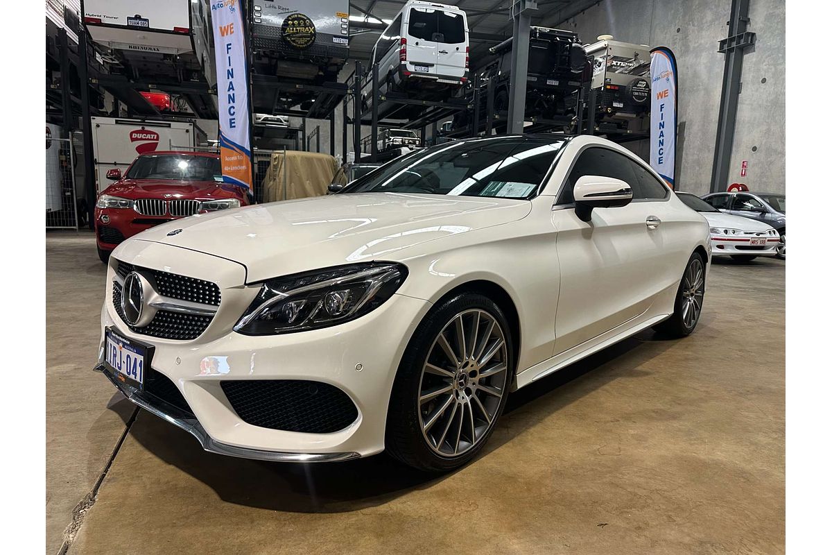 2017 Mercedes-Benz C-Class C300 C205