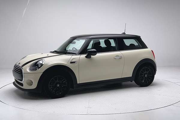 2021 MINI Hatch Cooper Classic F56 LCI thumb-3