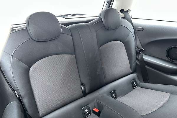 2021 MINI Hatch Cooper Classic F56 LCI thumb-11
