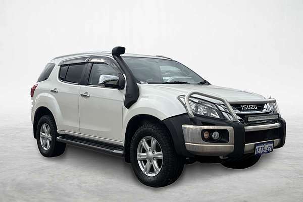 2015 Isuzu MU-X LS-T