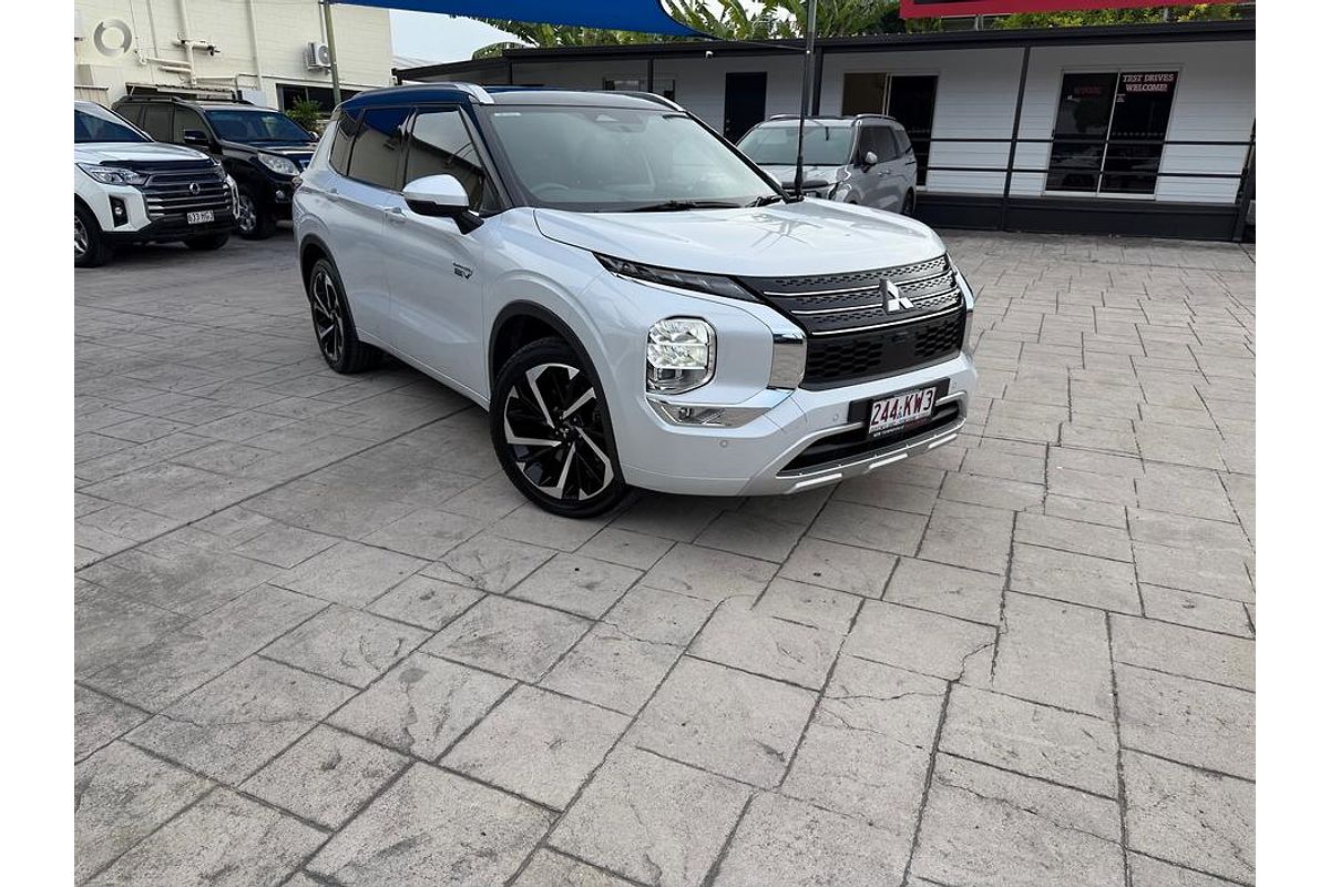 2024 Mitsubishi Outlander PHEV Exceed Tourer ZM