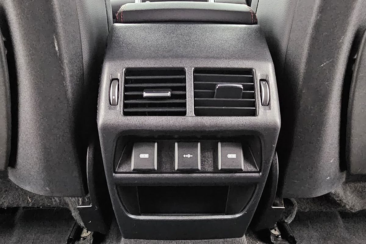 2020 Land Rover Discovery Sport D180 R-Dynamic SE L550