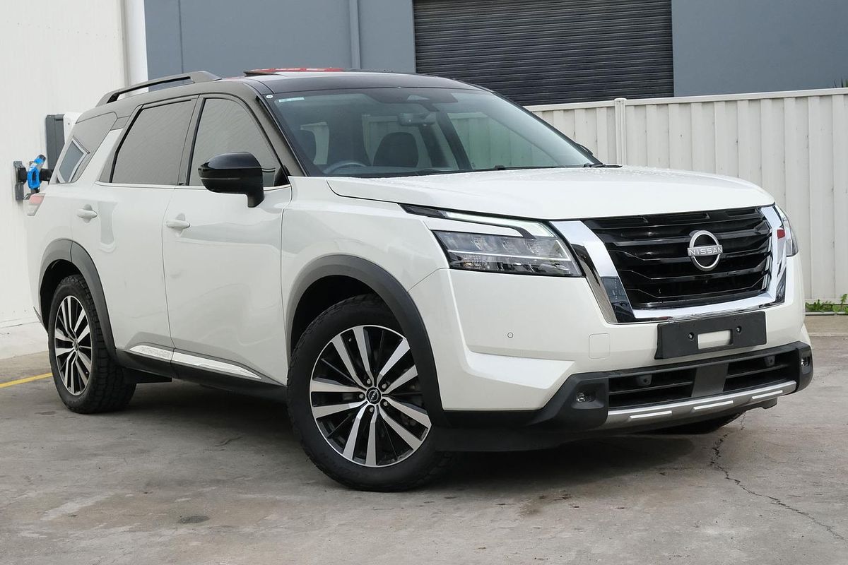 2023 Nissan Pathfinder Ti-L R53
