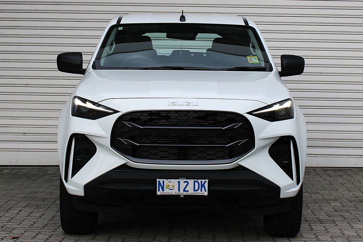 2025 Isuzu MU-X LS-M