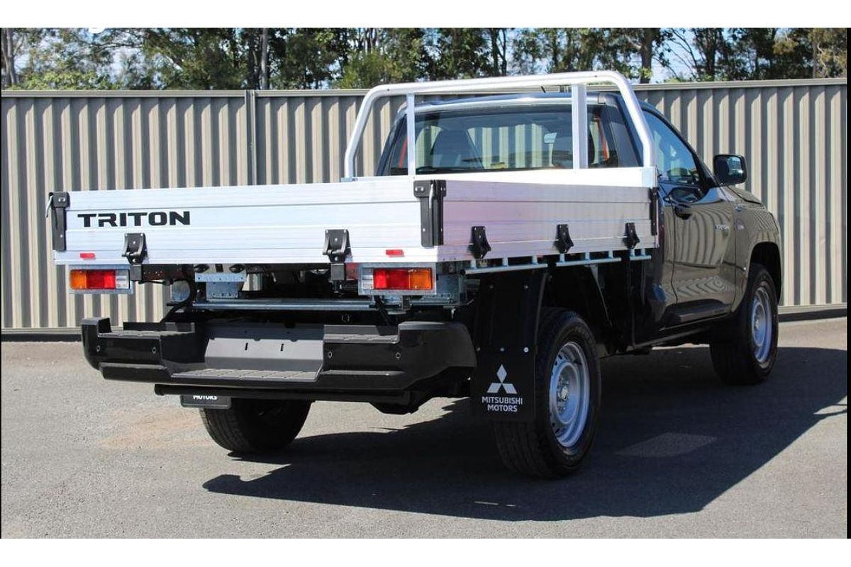2026 Mitsubishi Triton GLX MV Rear Wheel Drive