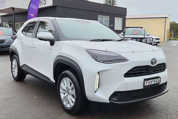 2024 Toyota Yaris Cross GXL MXPJ10R