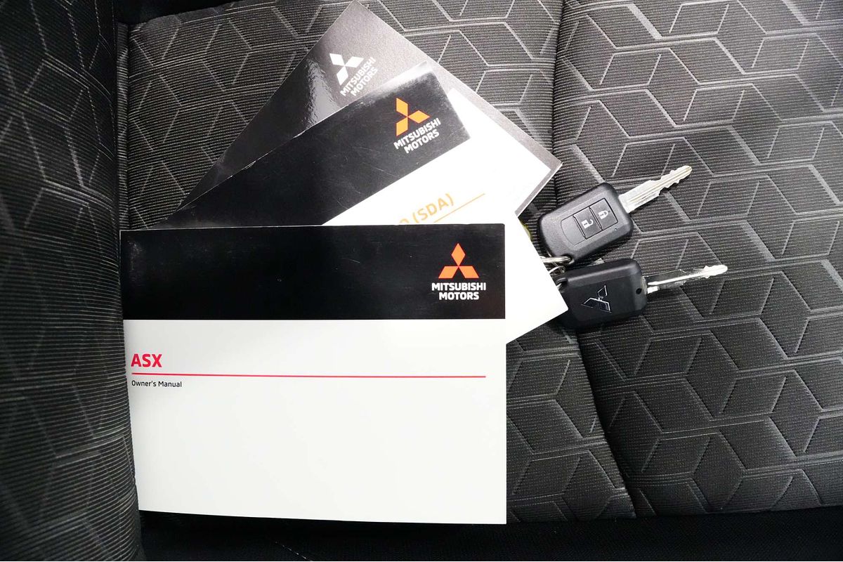 2023 Mitsubishi ASX ES XD