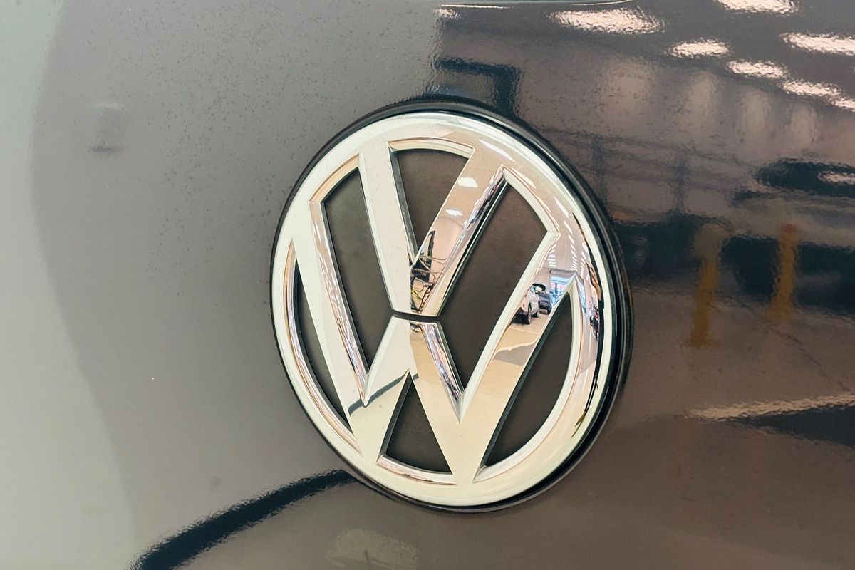 2015 Volkswagen AMAROK TDI420 (4x4) 8 SP AUTOMATIC DUAL CAB UTILITY DT4 DIESEL