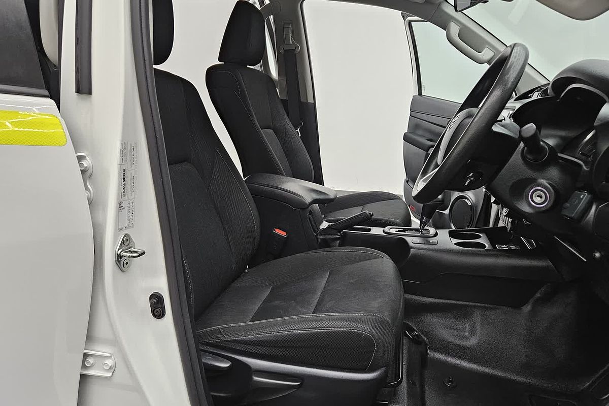 2022 Toyota Hilux SR GUN126R 4X4