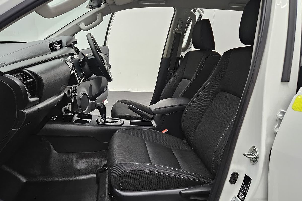 2022 Toyota Hilux SR GUN126R 4X4