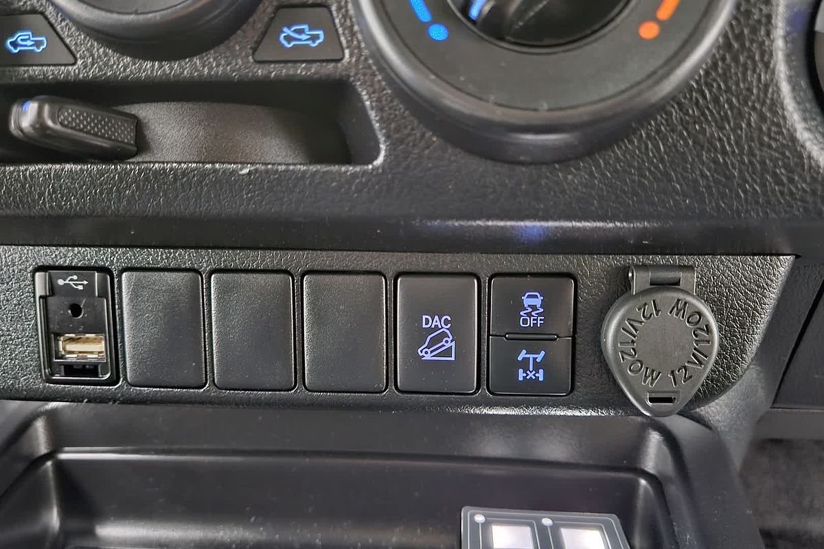 2022 Toyota Hilux SR GUN126R 4X4