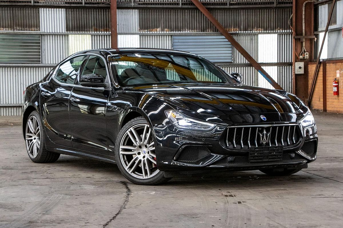 2018 Maserati Ghibli GranSport M157