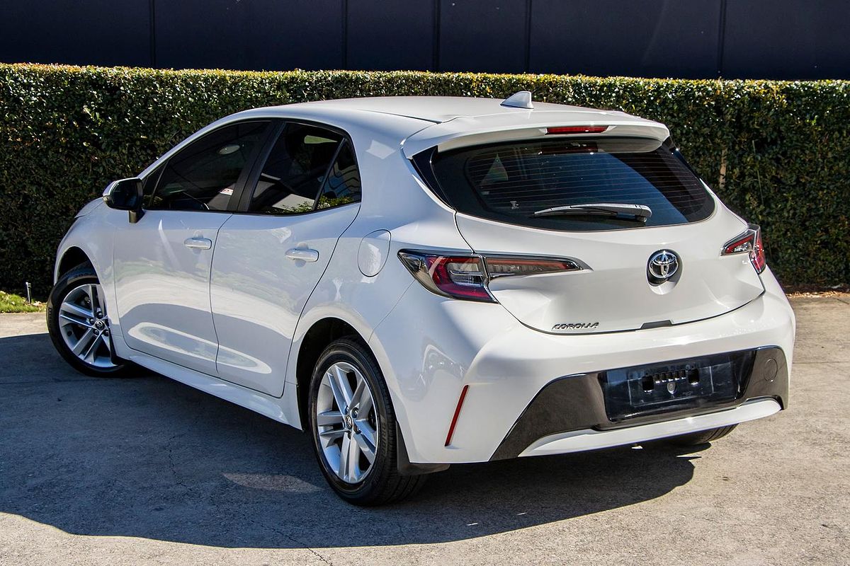 2018 Toyota Corolla Ascent Sport MZEA12R