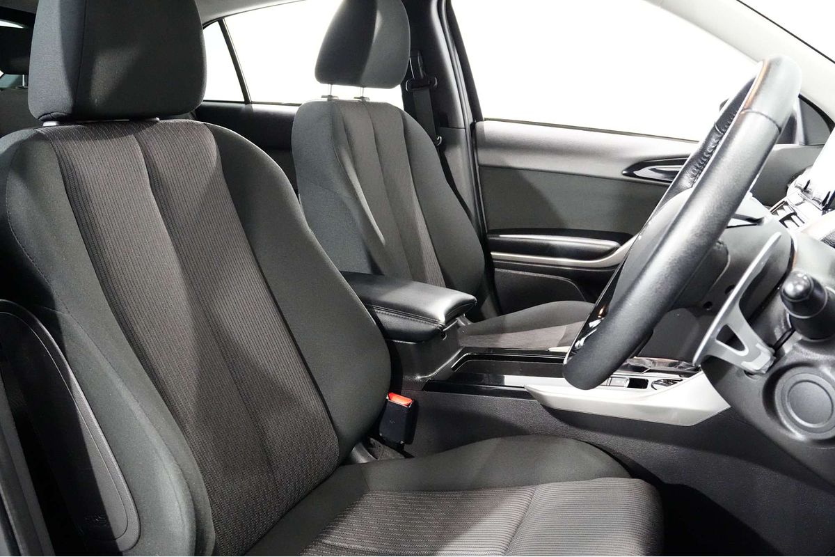 2023 Mitsubishi Eclipse Cross LS YB