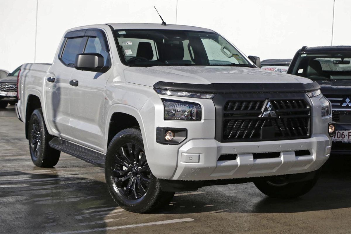 2025 Mitsubishi Triton GLX-R MV 4X4