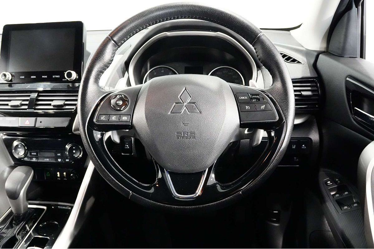 2023 Mitsubishi Eclipse Cross LS YB