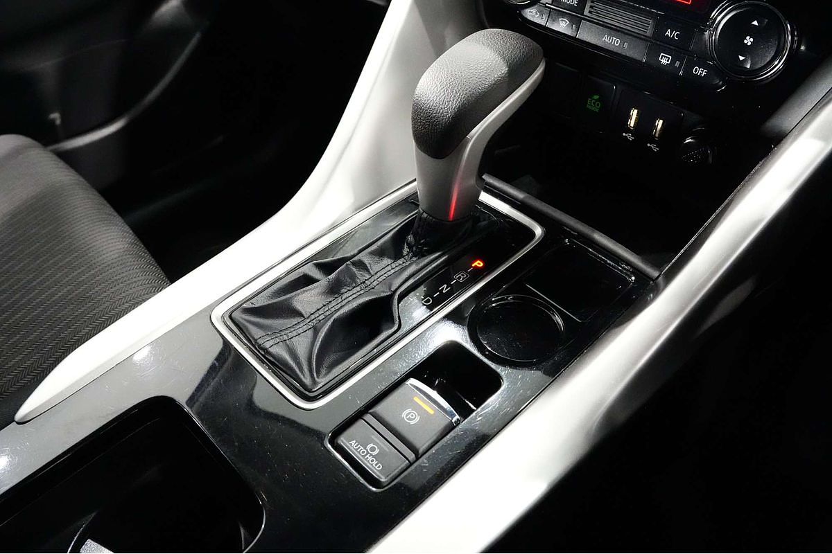 2023 Mitsubishi Eclipse Cross LS YB