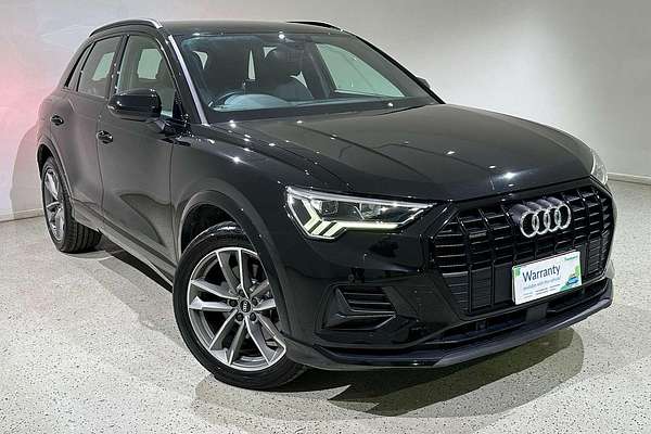 2022 Audi Q3 40 TFSI F3