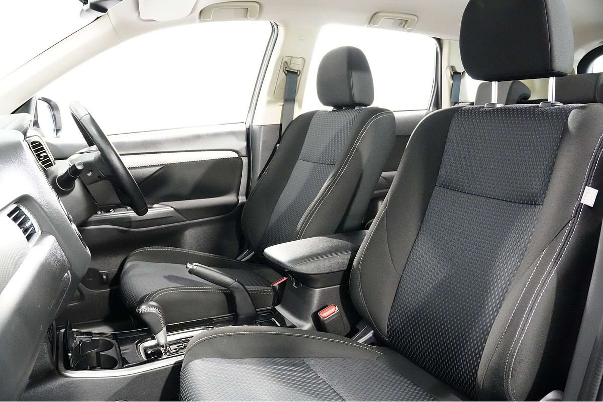 2018 Mitsubishi Outlander ES ADAS ZL