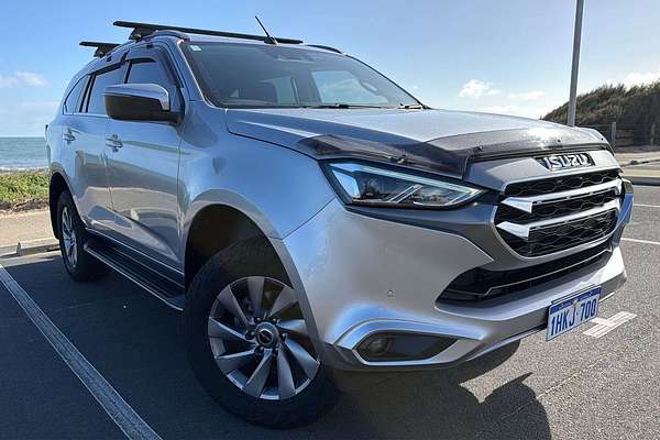 2021 Isuzu MU-X LS-U