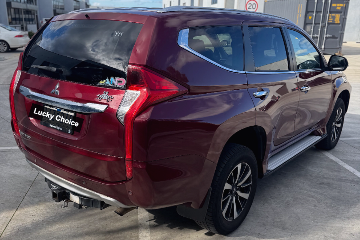 2016 Mitsubishi Pajero Sport GLS QE