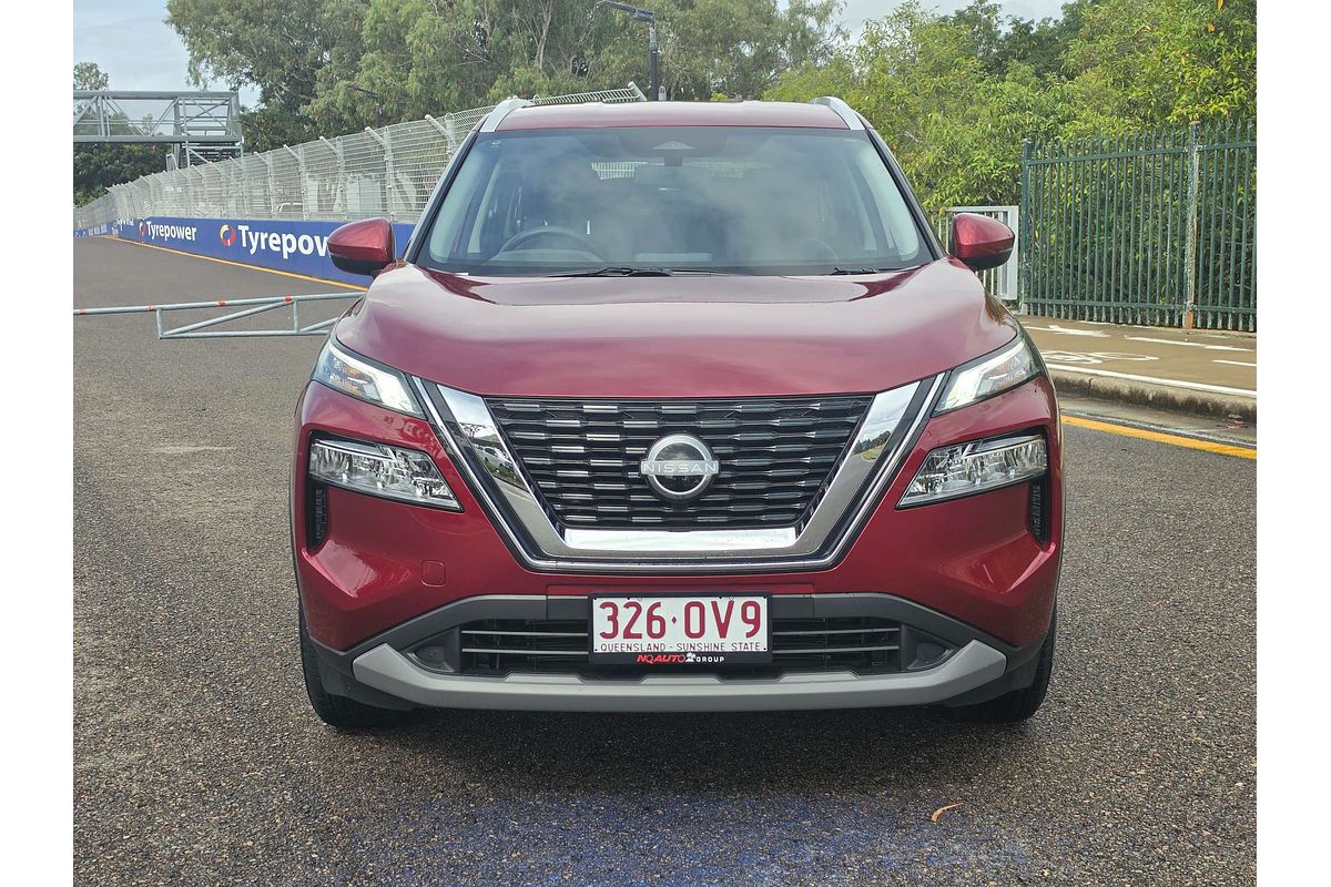 2025 Nissan X-TRAIL ST T33