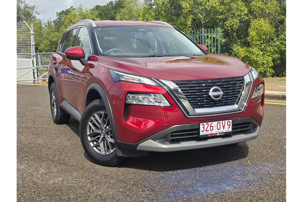 2025 Nissan X-TRAIL ST T33