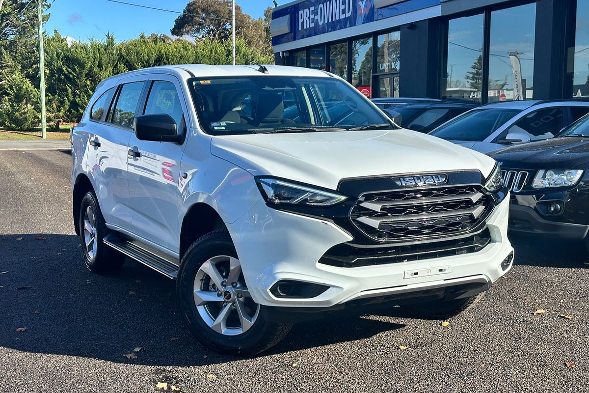 2023 Isuzu MU-X LS-M