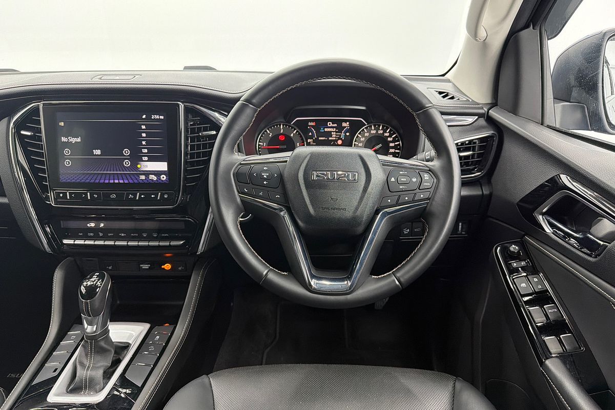 2024 Isuzu MU-X LS-T