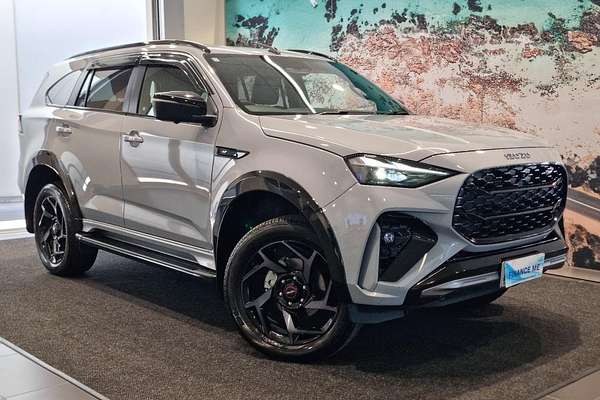 2025 Isuzu MU-X X-TERRAIN