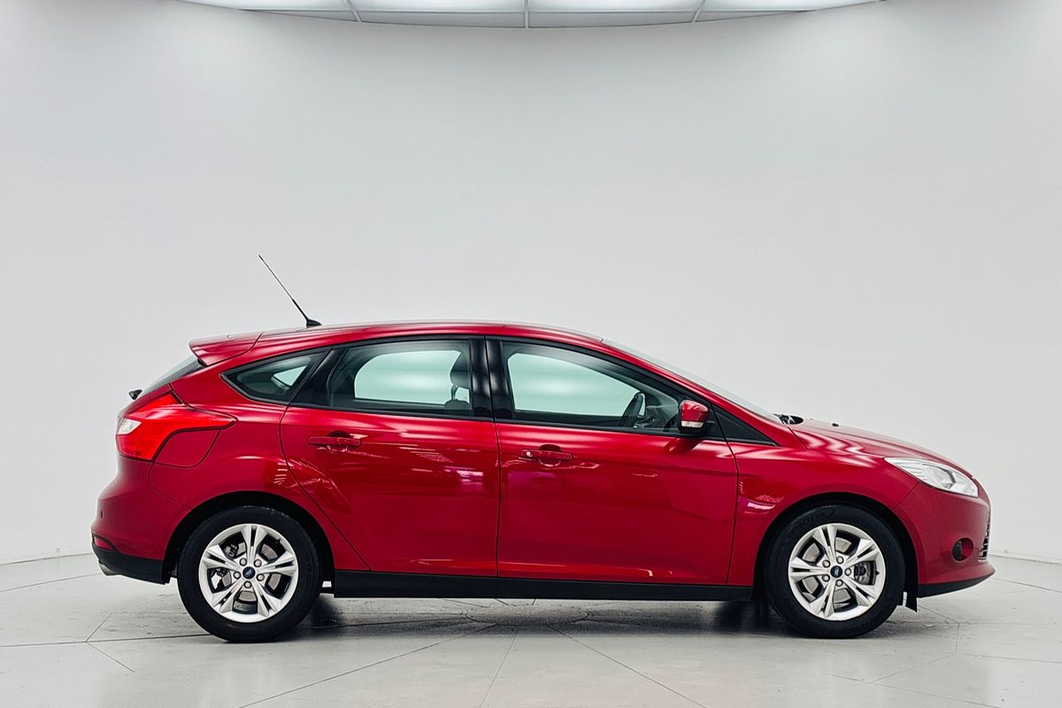 2012 Ford FOCUS TREND 6 SP AUTOMATIC 5D HATCHBACK 4CYL