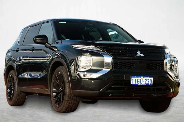 2024 Mitsubishi Outlander Black Edition ZM