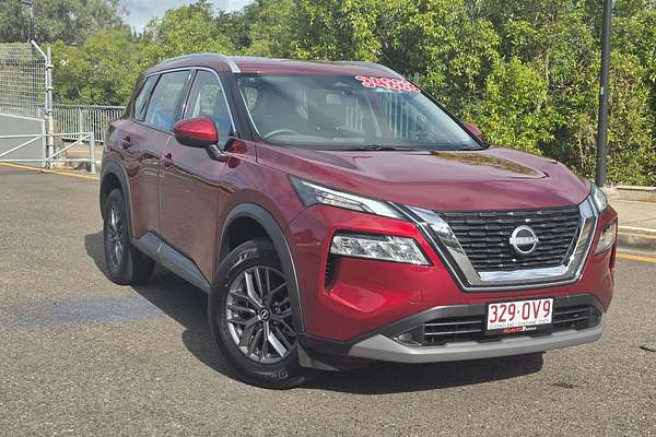 2025 Nissan X-TRAIL ST T33