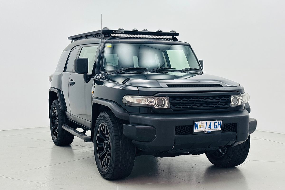 FJ Cruiser 4.0L Petrol Automatic Wagon 6B92450 004