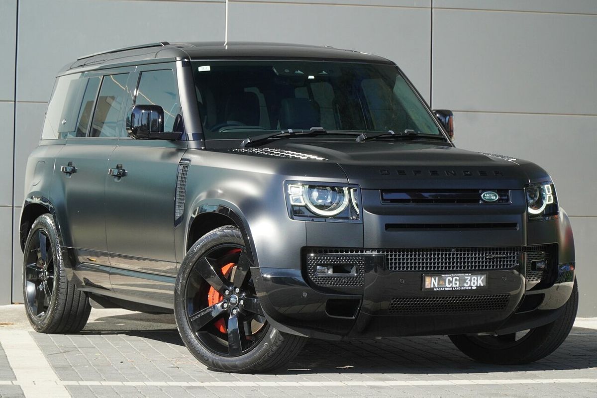 2022 Land Rover Defender 110 D300 X-Dynamic HSE L663