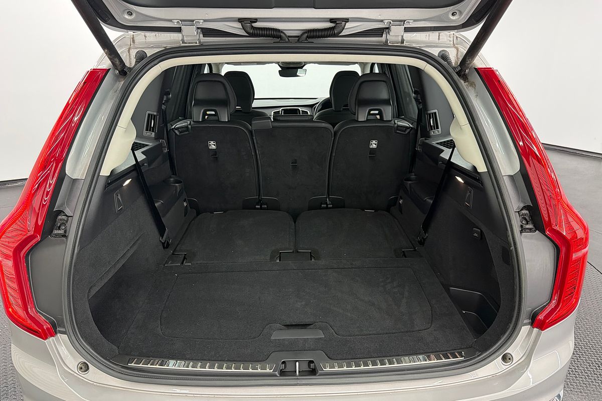 2023 Volvo XC90 Ultimate B6 Bright
