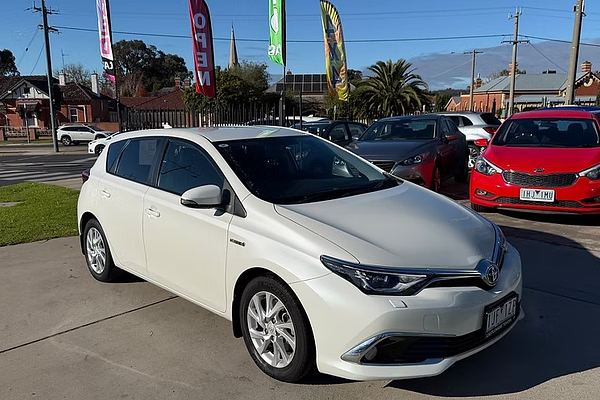 2016 Toyota Corolla Hybrid ZWE186R