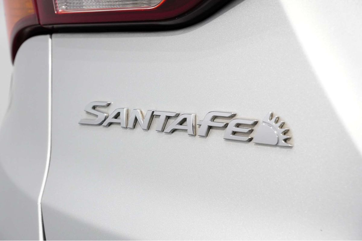 2015 Hyundai Santa Fe Active DM3 Series II