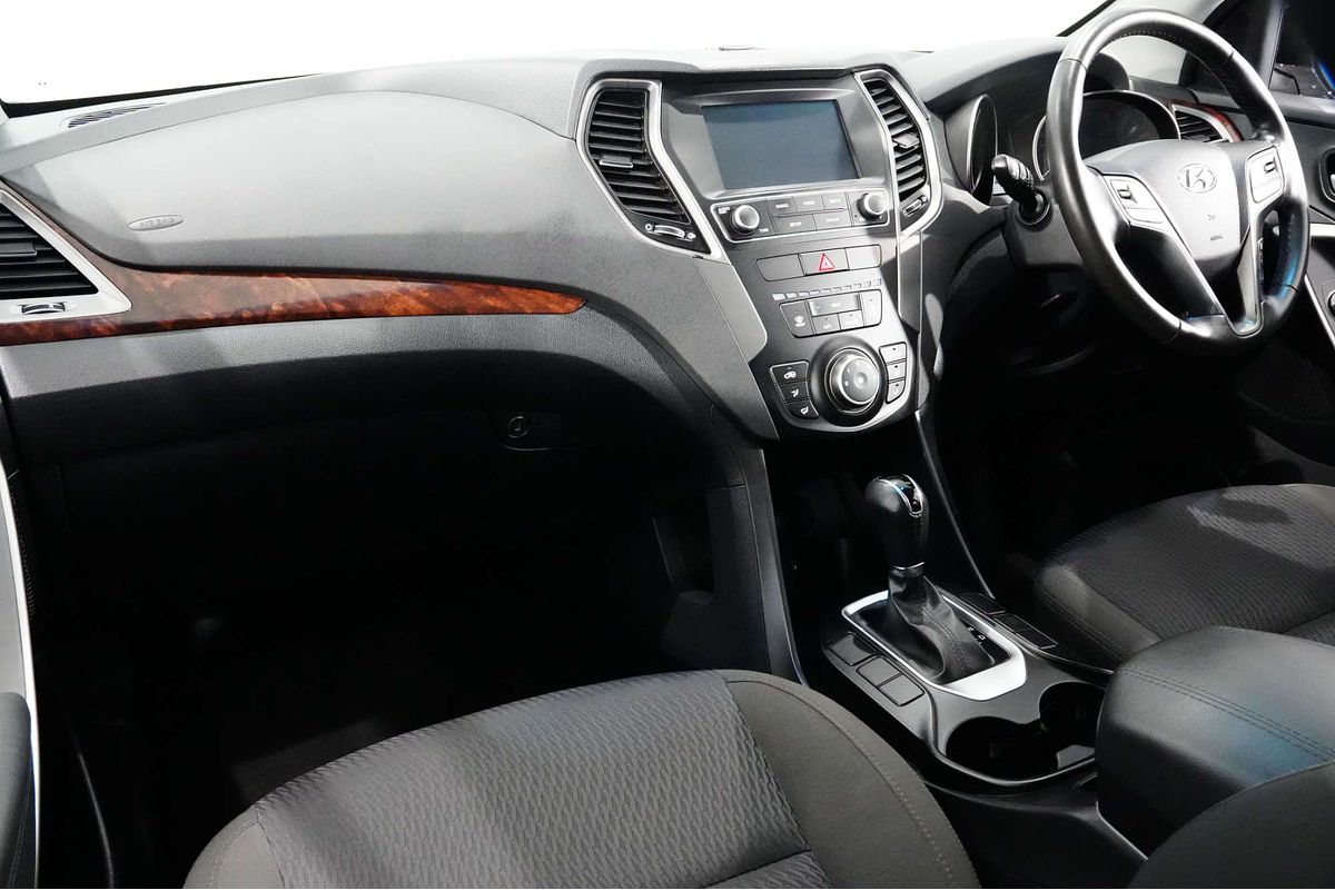2015 Hyundai Santa Fe Active DM3 Series II