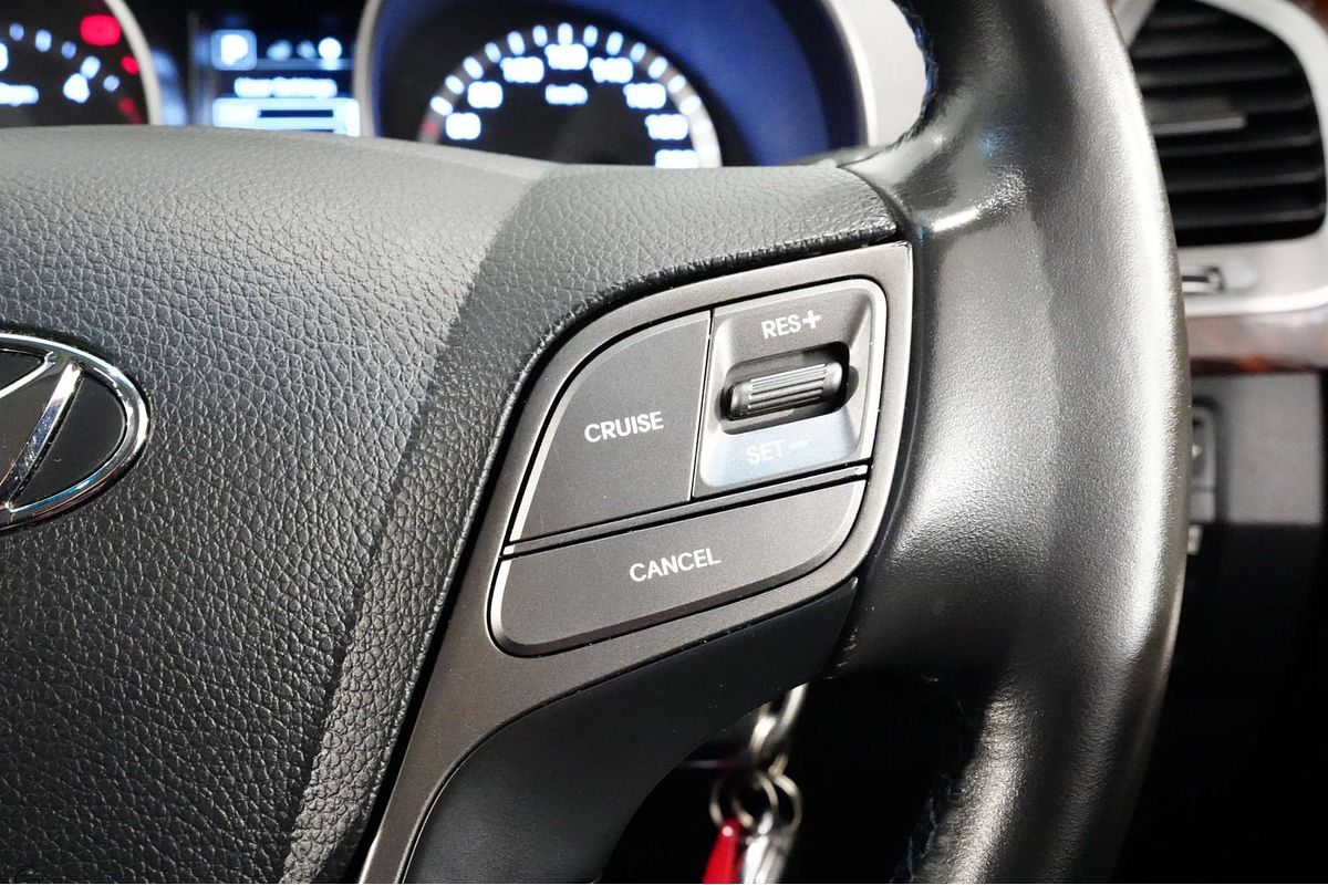 2015 Hyundai Santa Fe Active DM3 Series II