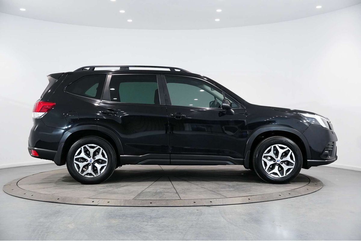 2023 Subaru Forester 2.5i-L S5