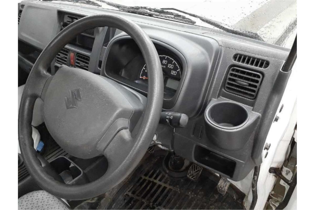 2023 Suzuki Carry KC 4WD