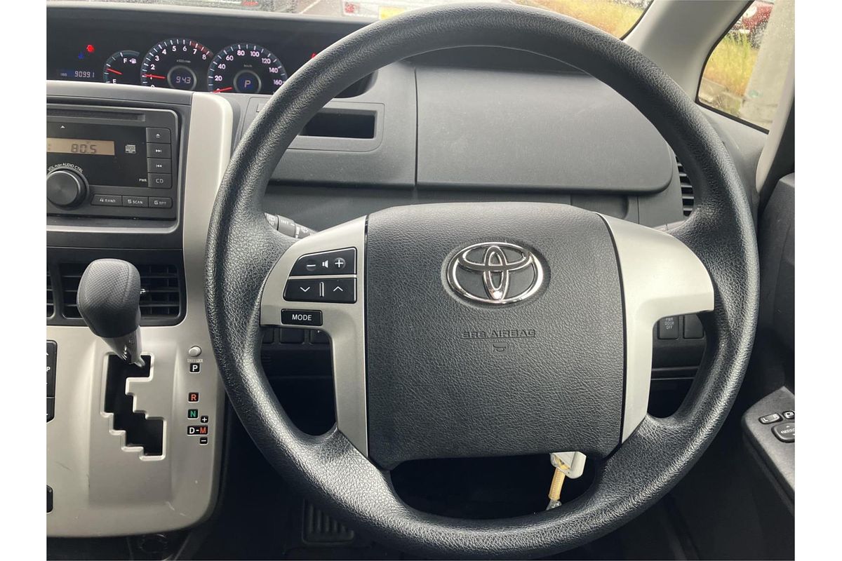 2011 Toyota Noah Welcab