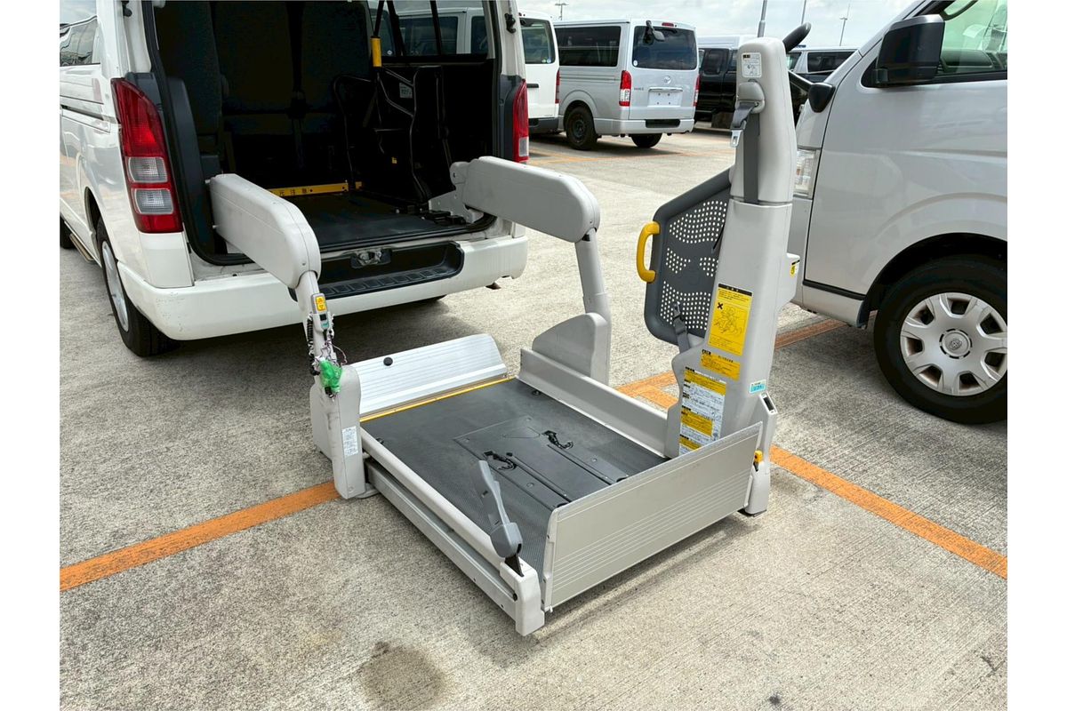 2014 Toyota Hiace Welcab