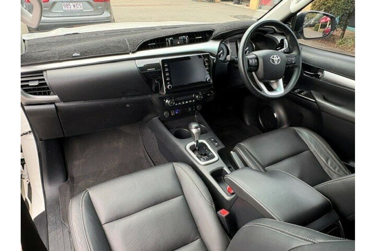 2020 Toyota Hilux SR5 GUN126R 4X4