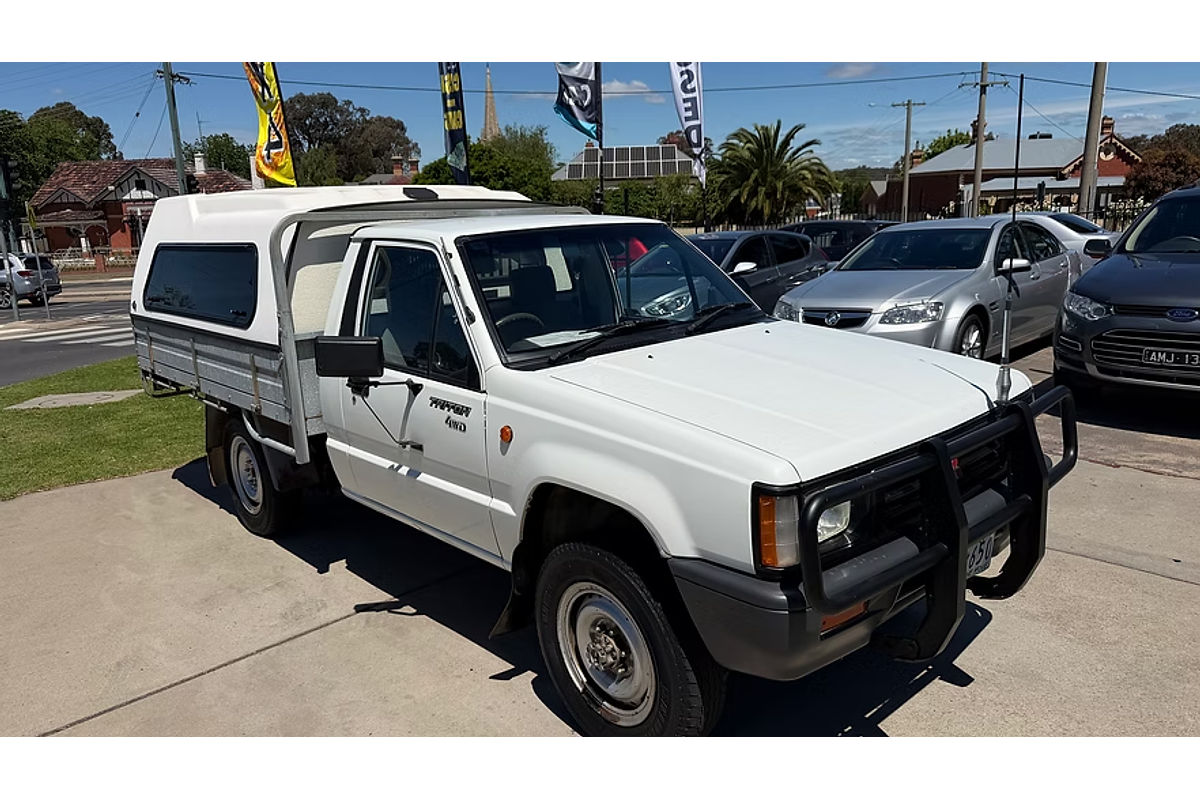 1996 Mitsubishi Triton Standard MJ 4X4
