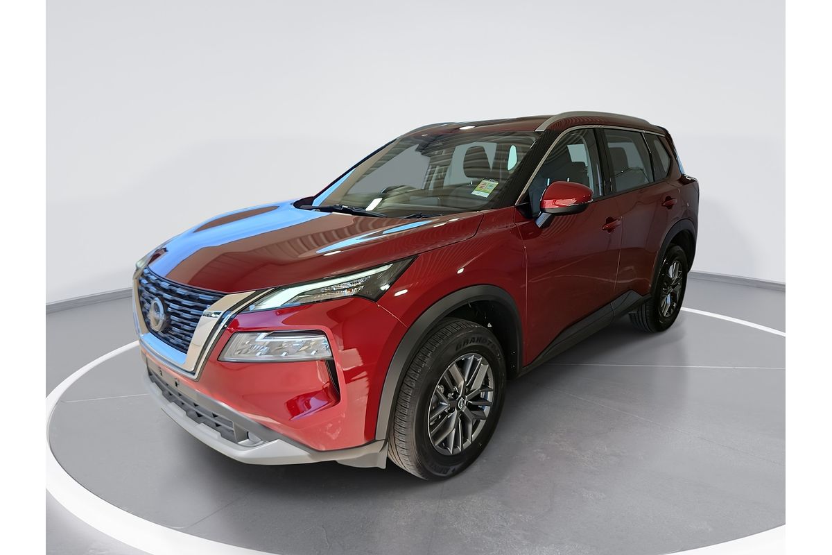 2024 Nissan X-TRAIL ST T33