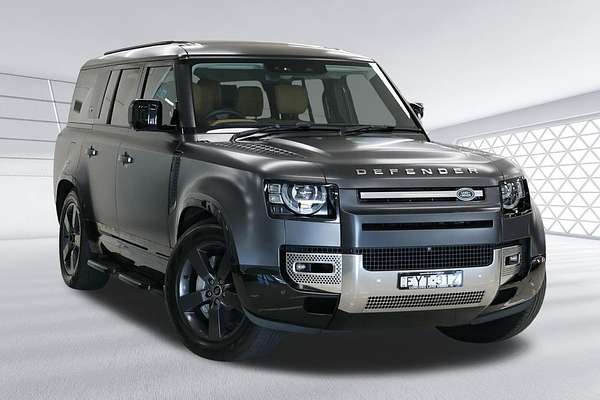 2022 Land Rover Defender 130 P400 SE L663