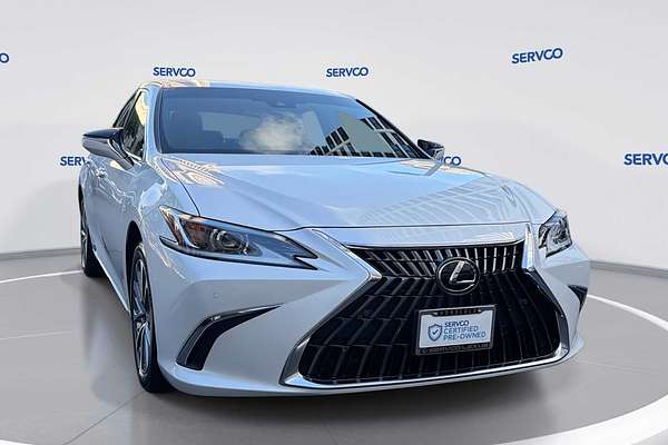 2022 Lexus ES 350