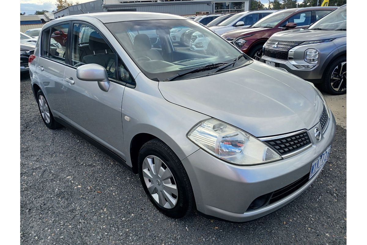 2008 Nissan Tiida ST C11